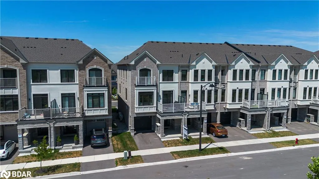 389 Thimbleweed Court