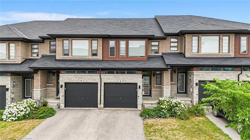 6 Greenwich Avenue