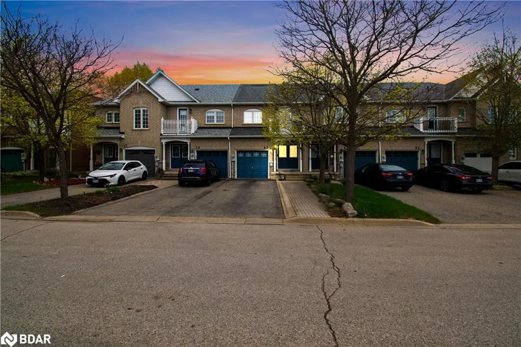 41 Dominion Gardens Drive