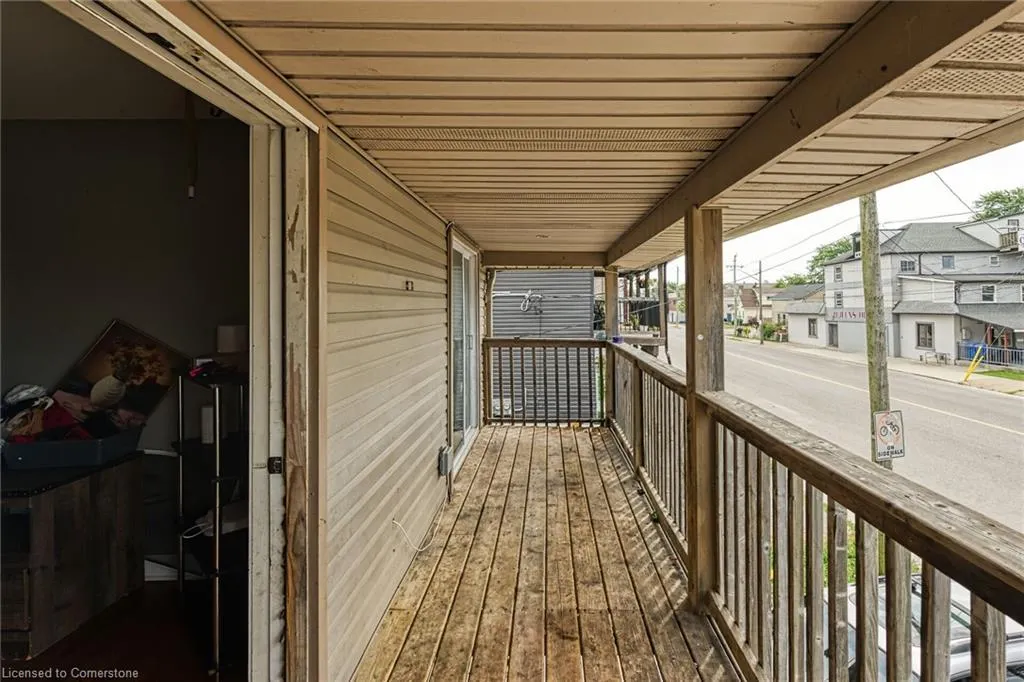 8 Nickel Street