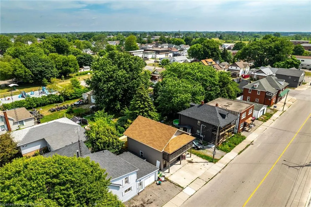 8 Nickel Street