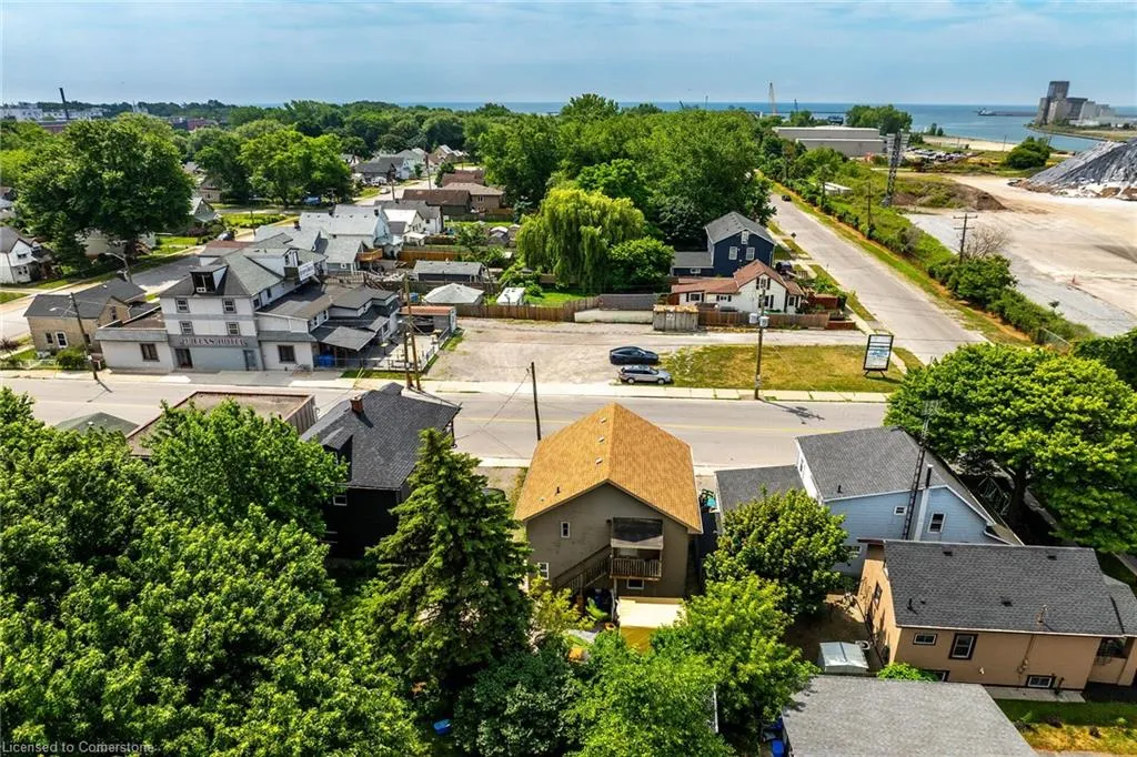 8 Nickel Street