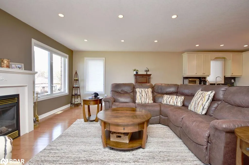 167 Crompton Drive