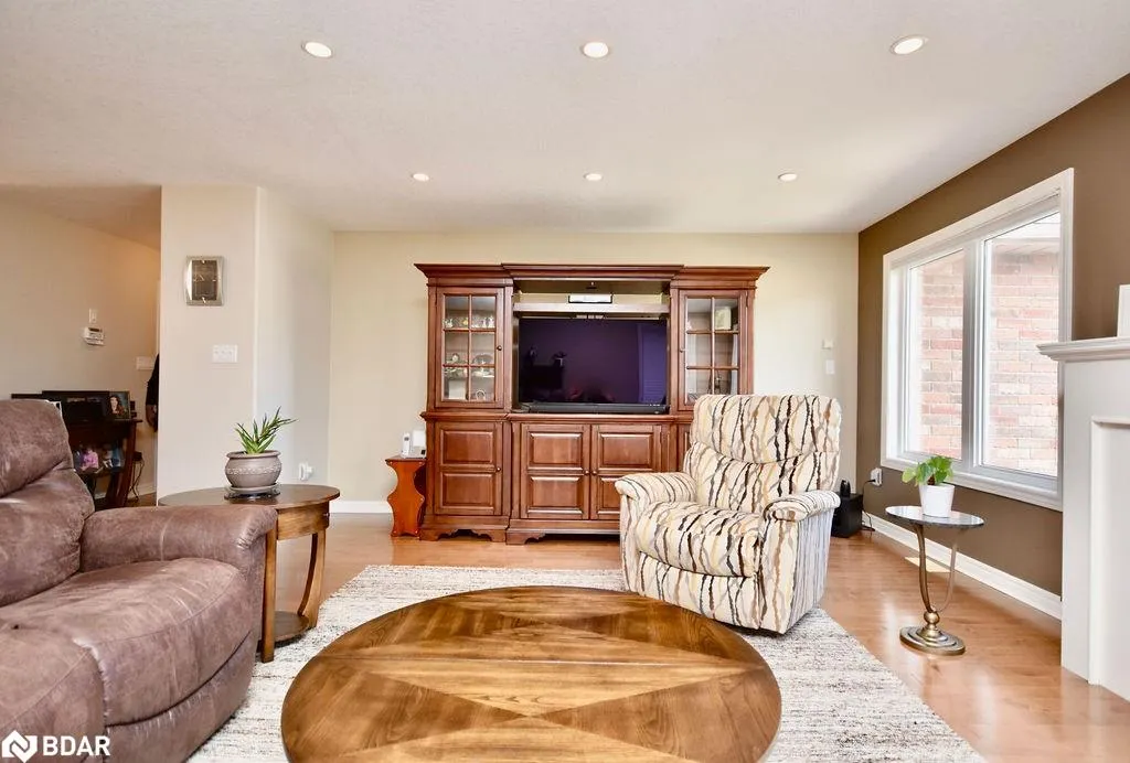 167 Crompton Drive