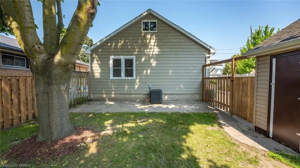14 Mintern Avenue