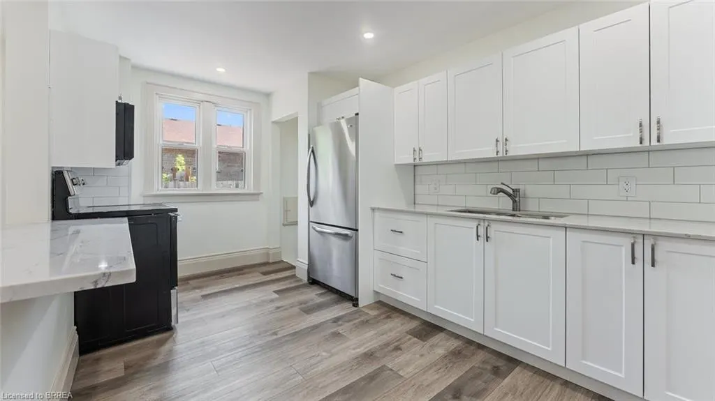 14 Mintern Avenue