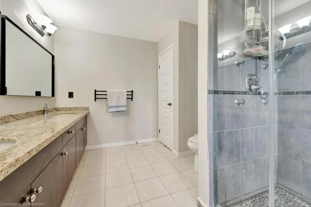 477 Woodbine Avenue