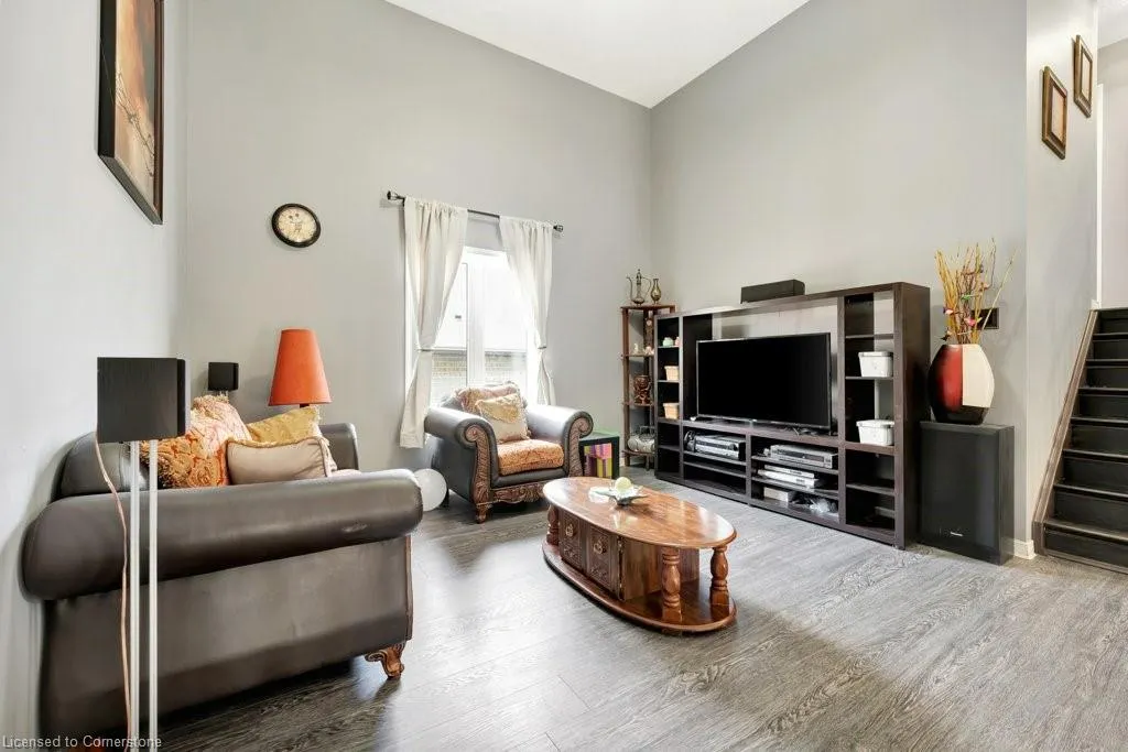 477 Woodbine Avenue