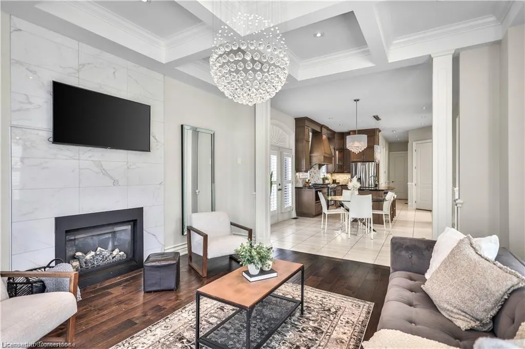220 Moorland Crescent