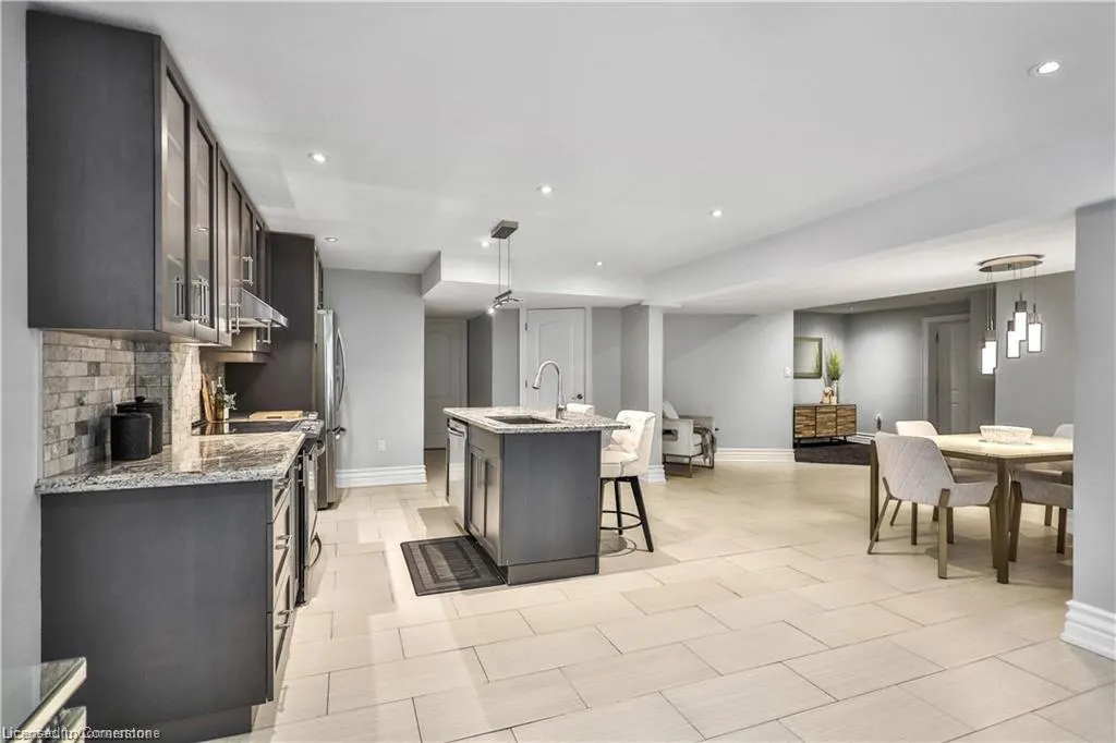 220 Moorland Crescent