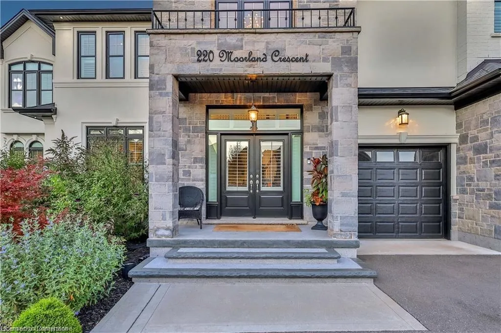 220 Moorland Crescent