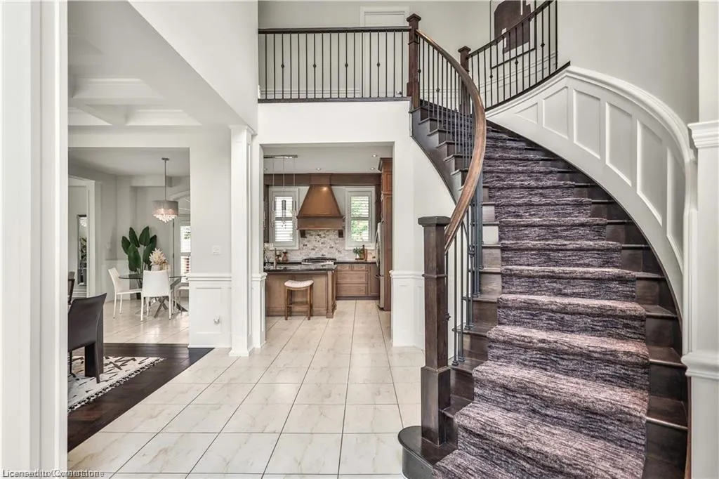 220 Moorland Crescent