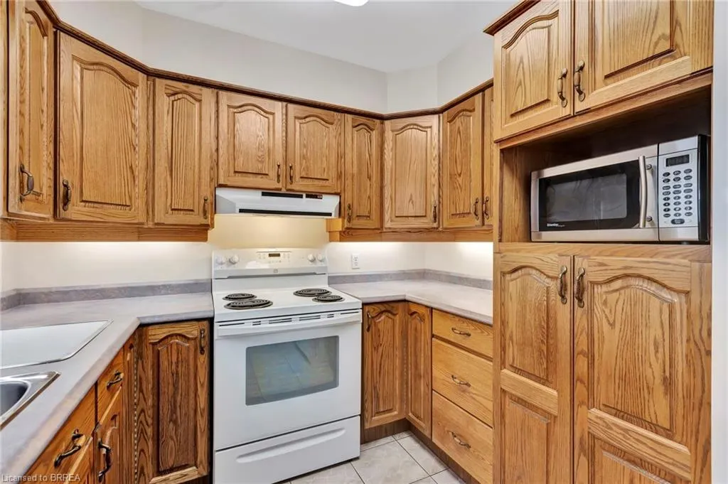 570 West Street, #23