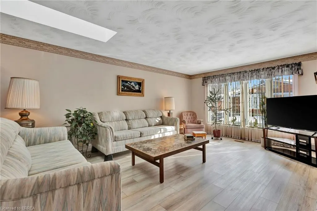 570 West Street, #23