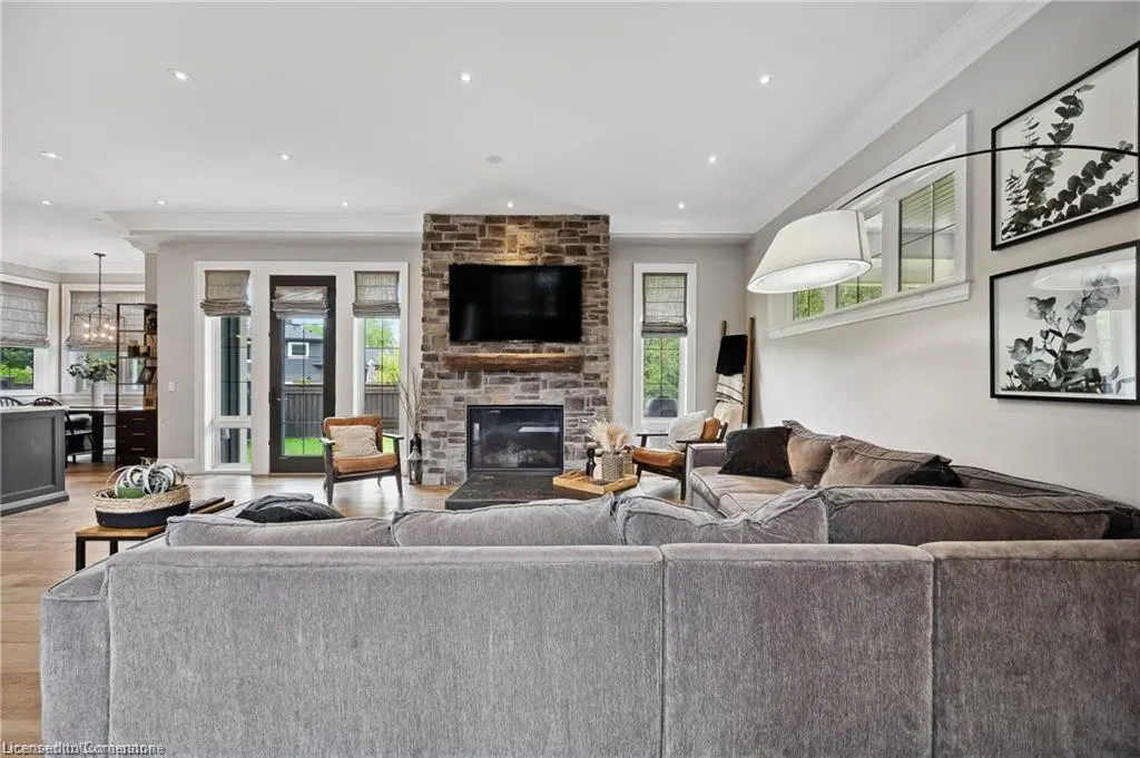 1247 Wood Place