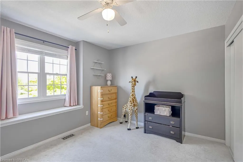 27 Shantz Avenue