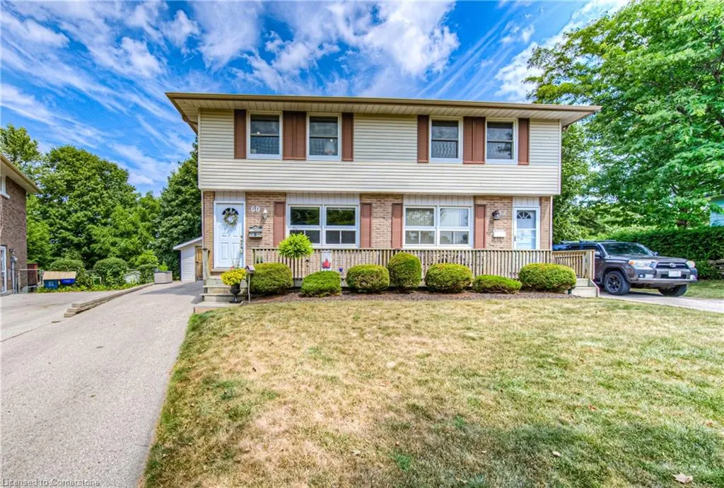 60 Shea Crescent