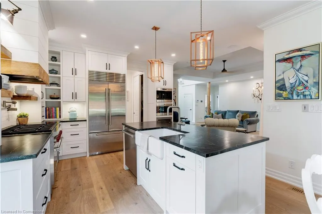 61 Lake Street, #9