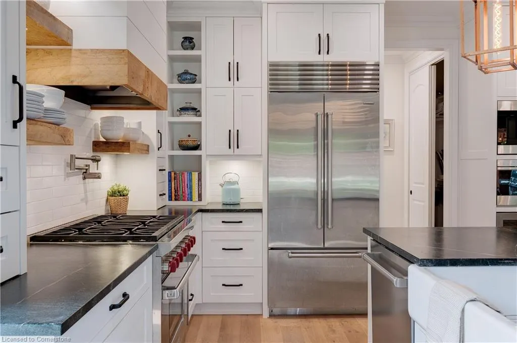 61 Lake Street, #9