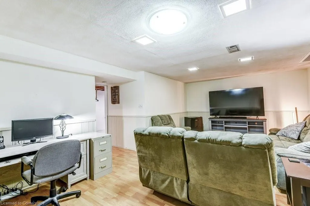 2779 Andorra Circle