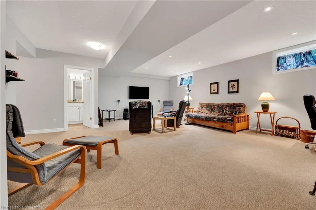 435 Winchester Drive, #22