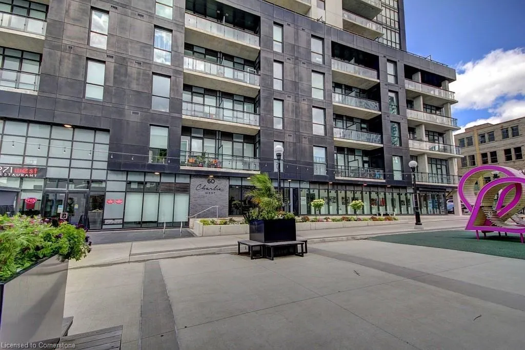 60 Charles Street W, #1805