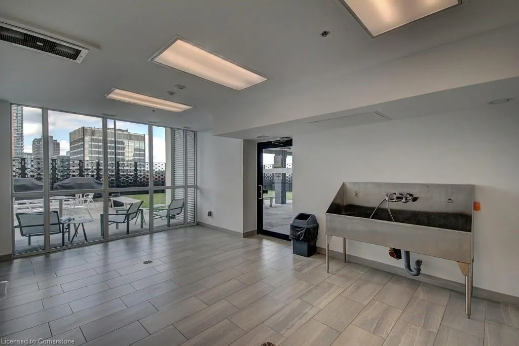 60 Charles Street W, #1805