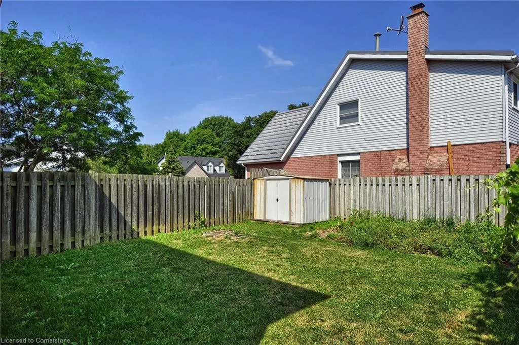 111 Carmine Crescent