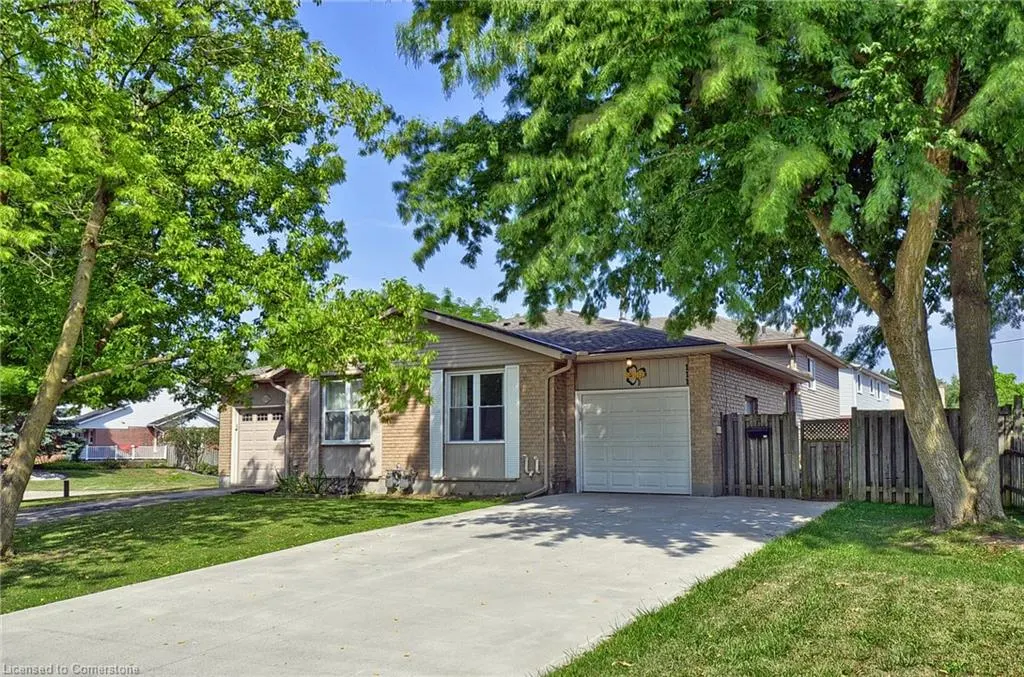 111 Carmine Crescent
