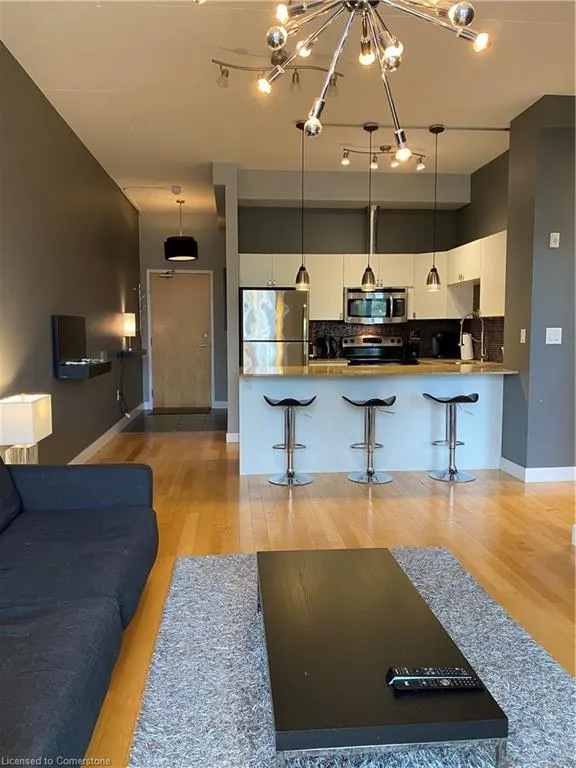 42 Bridgeport Road E, #309