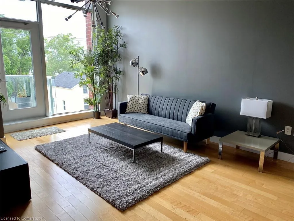 42 Bridgeport Road E, #309