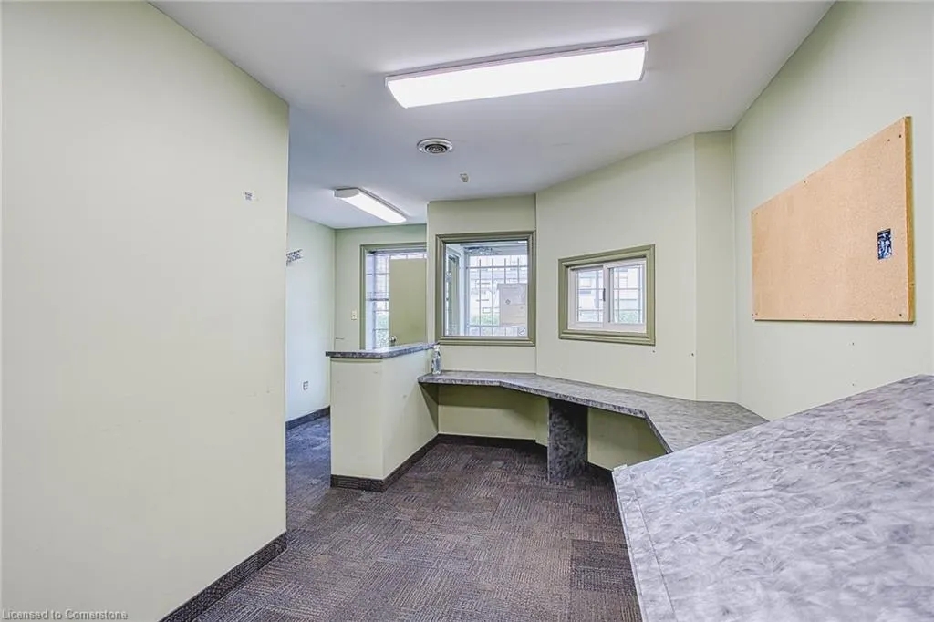 31 Bigwin Road, #5