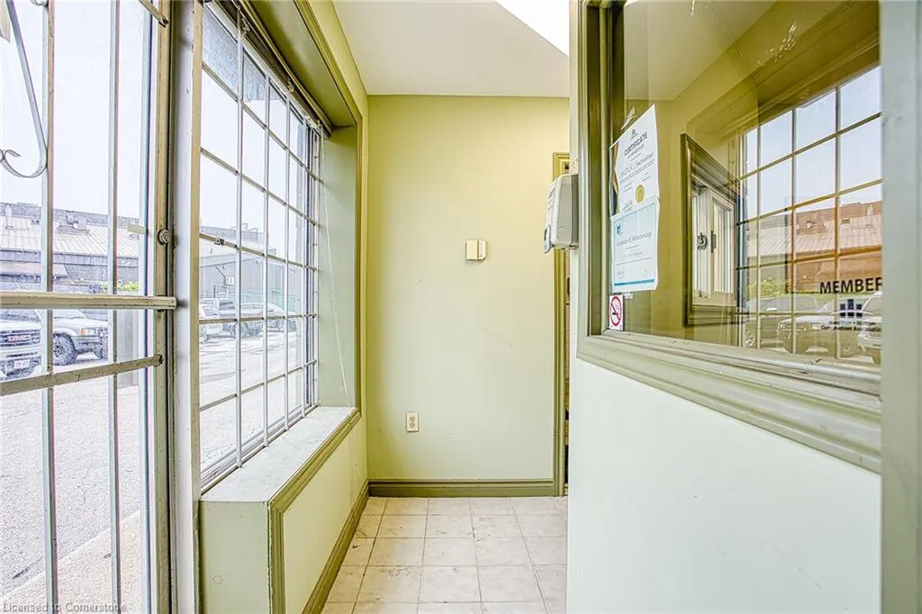 31 Bigwin Road, #5