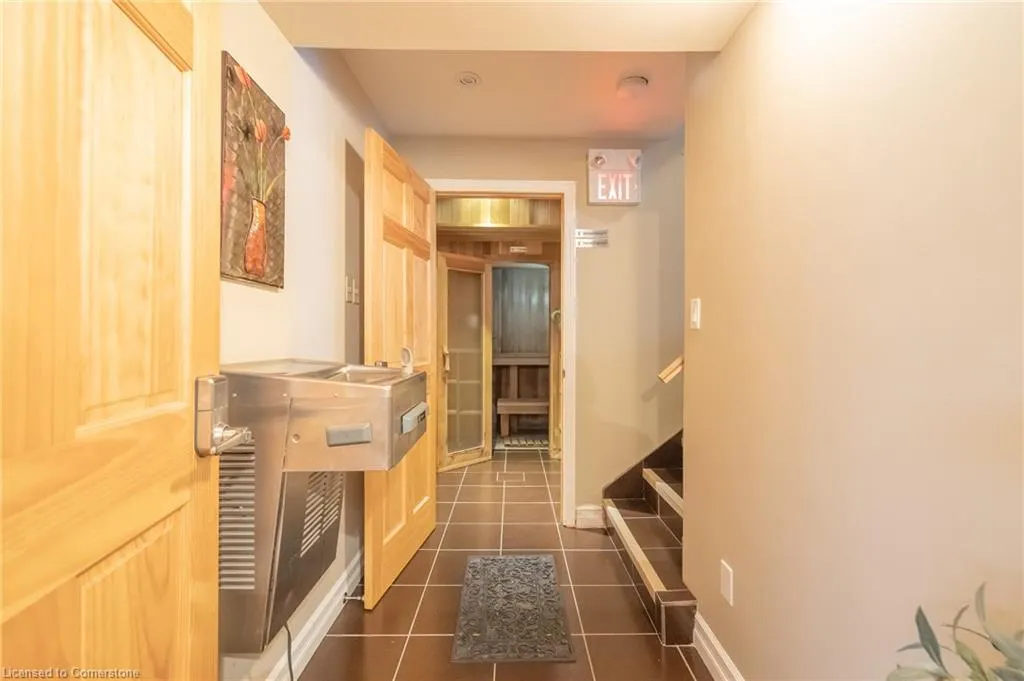 11 Belmont Avenue W