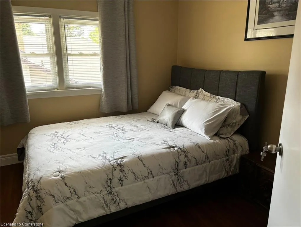 11 Belmont Avenue W