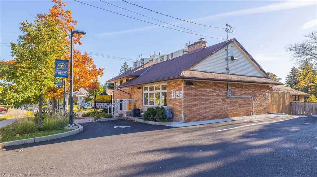 11 Belmont Avenue W