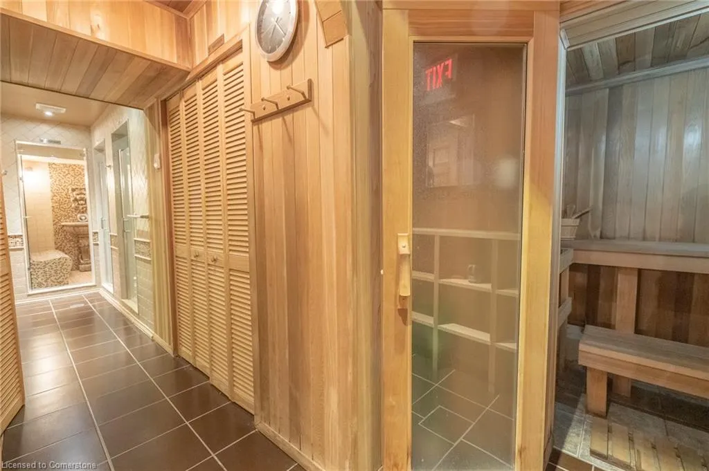 11 Belmont Avenue W