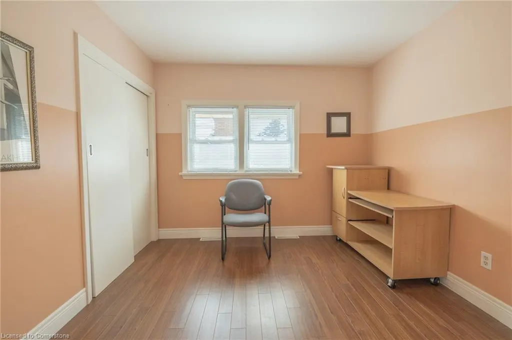11 Belmont Avenue W