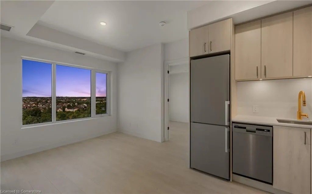 8010 Derry Road, #1009