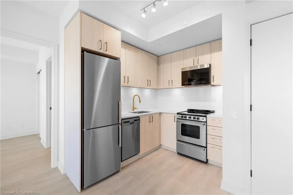8010 Derry Road, #1009