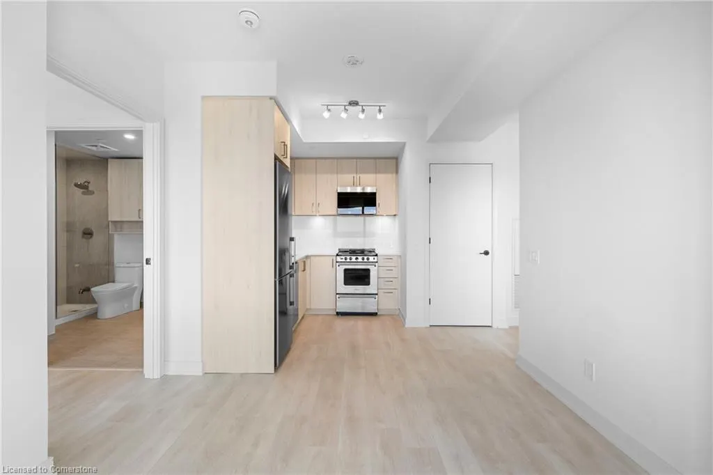 8010 Derry Road, #1009