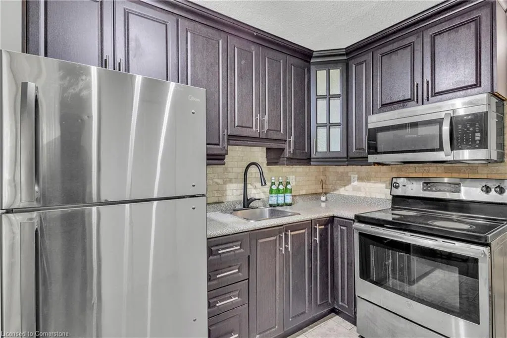 119 Cedar Street S, #7
