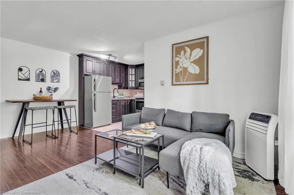 119 Cedar Street S, #7