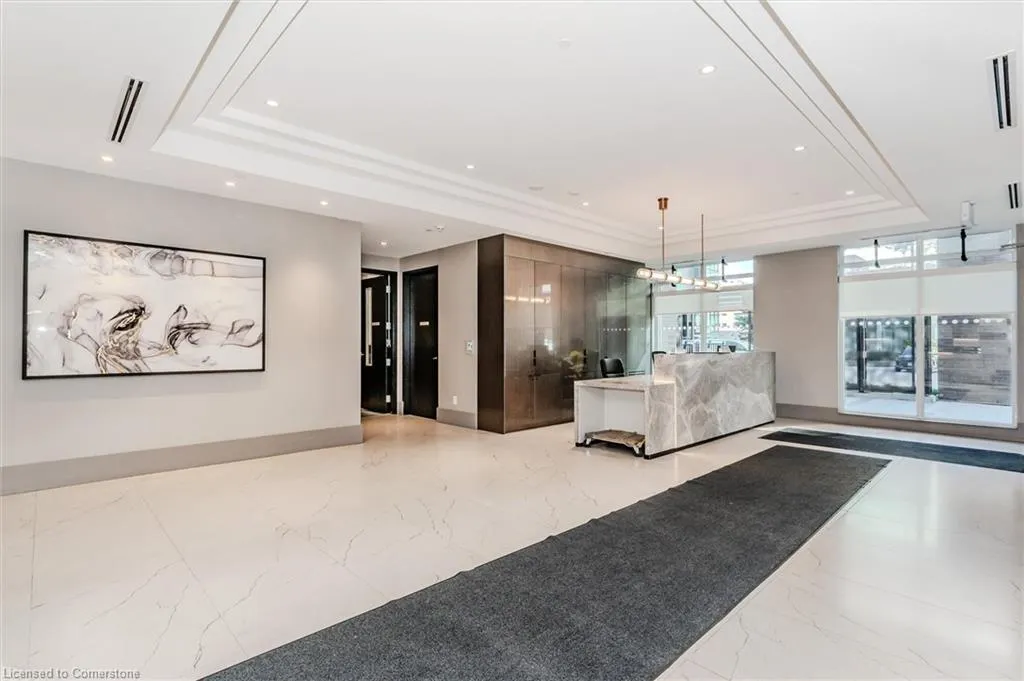 55 Duke Street, #323