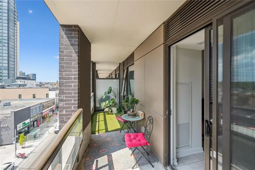 55 Duke Street, #323