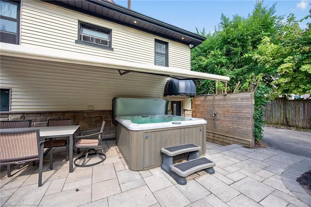 108 Owen Street