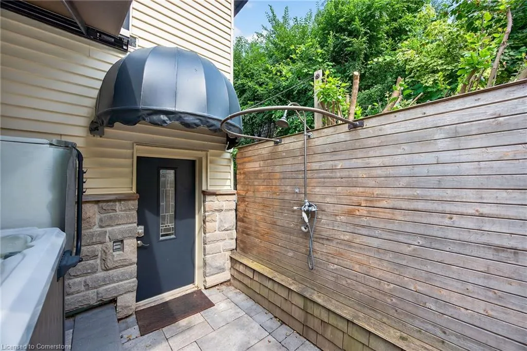 108 Owen Street