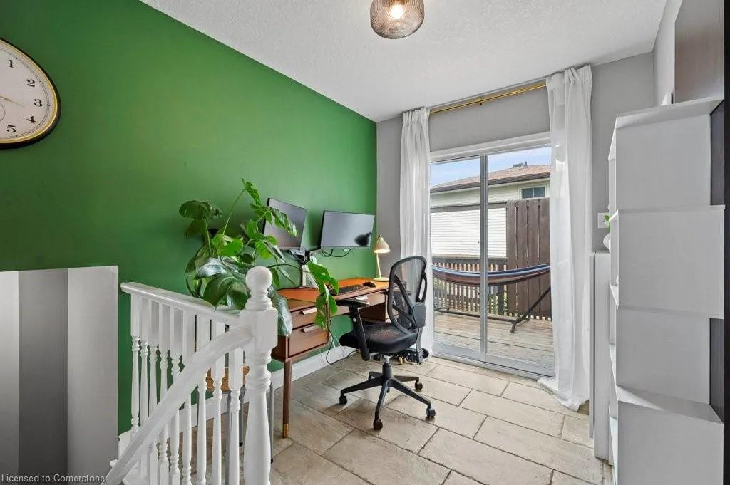 66 High Acres Crescent