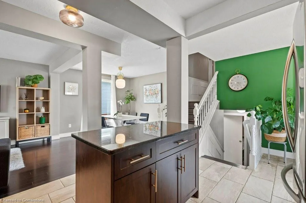 66 High Acres Crescent