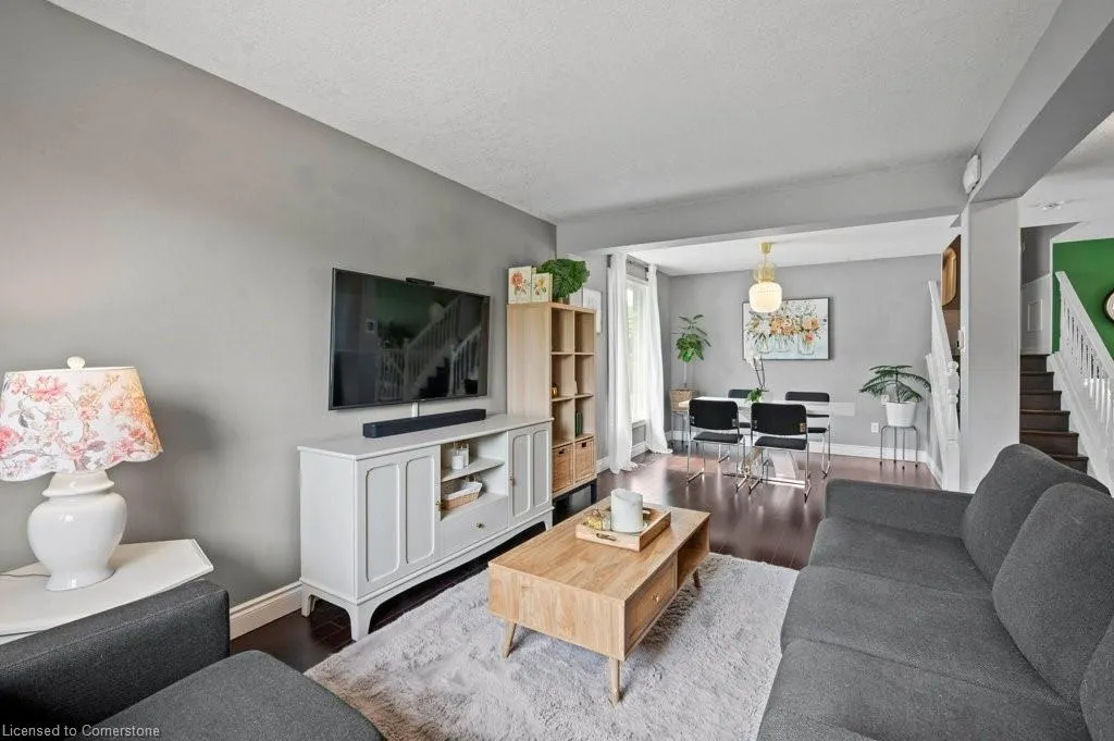 66 High Acres Crescent